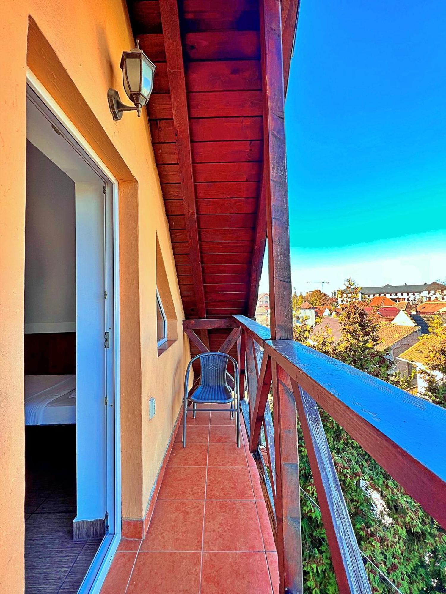 Pensiunea Hanna Braşov Exterior foto