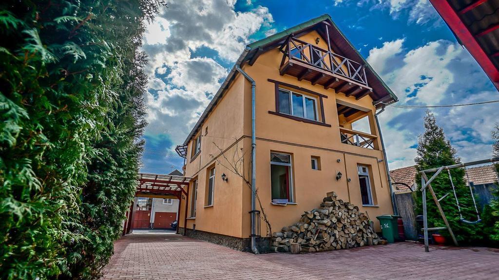 Pensiunea Hanna Braşov Exterior foto